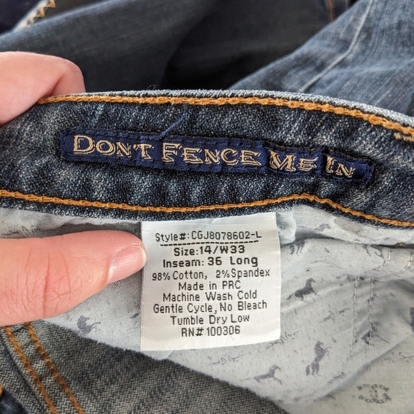 Cowgirl Up Boot Cut Jeans Sz 14/W33 - Picture 14 of 15